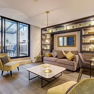 Отель Logis Jardin De Villiers Париж