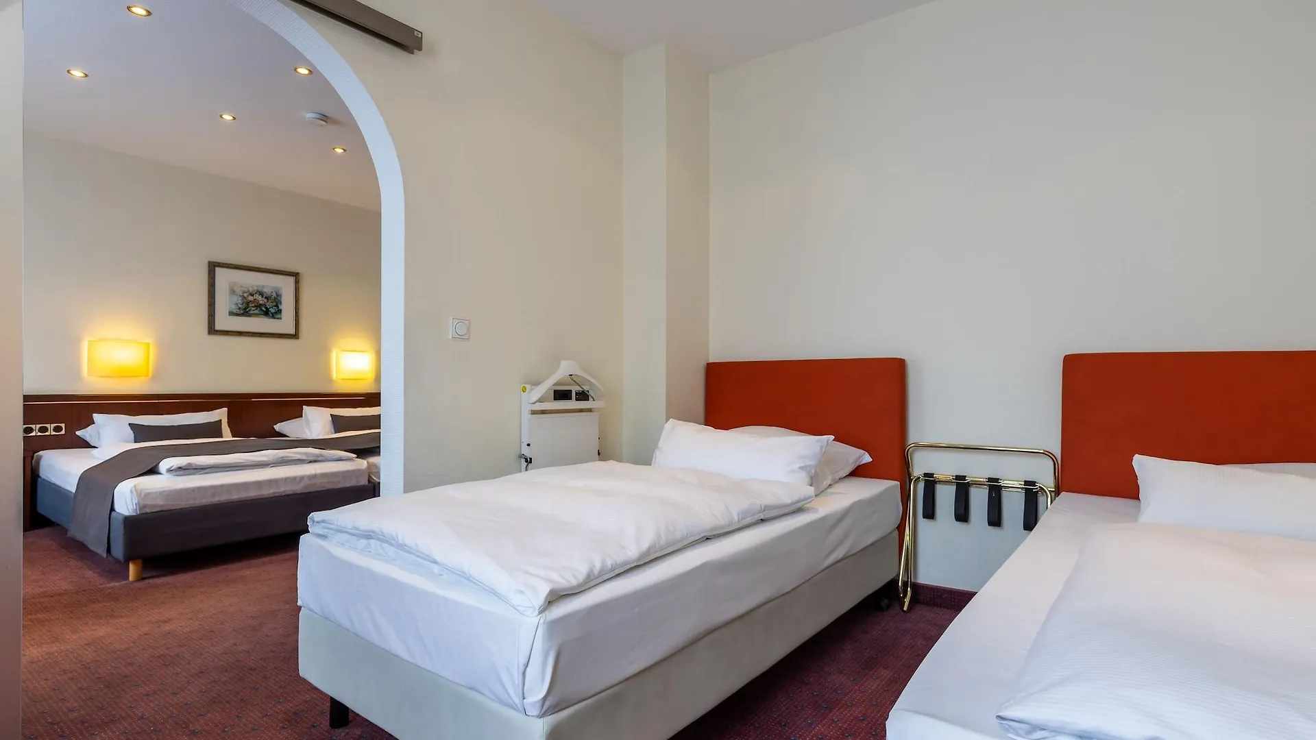 ****  Trip Inn Hotel Esplanade, Duesseldorf Germany