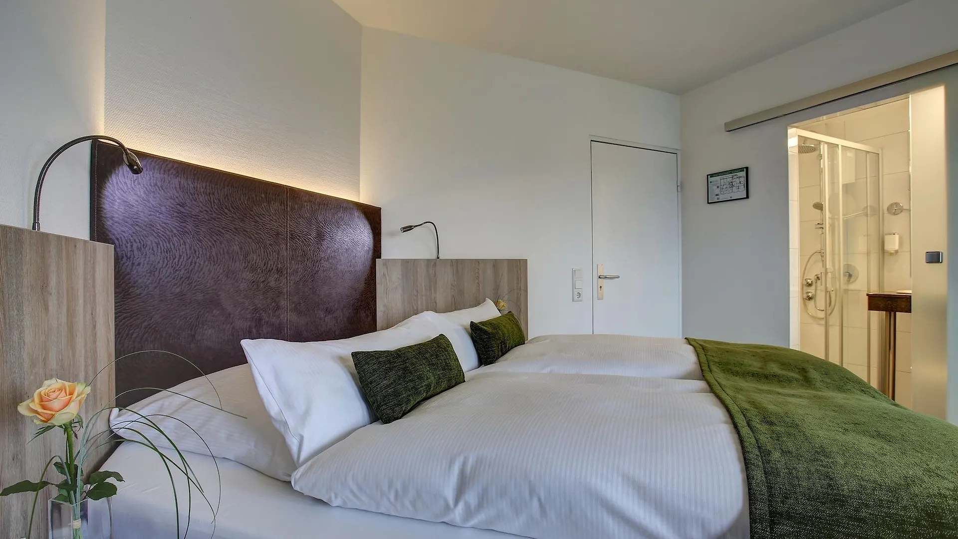 Trip Inn Hotel Esplanade, Duesseldorf 4*, Dusseldorf Germany
